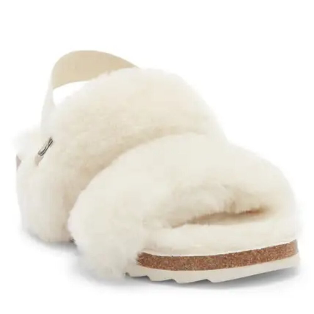 NIB EZ Feet Genuine Shearing Two Band Sandal NATURAL